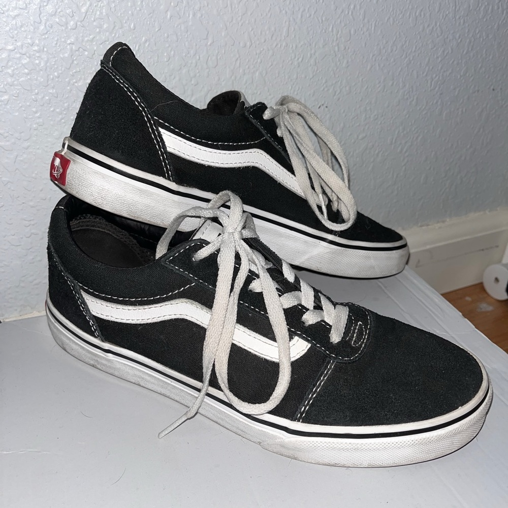 black classic vans